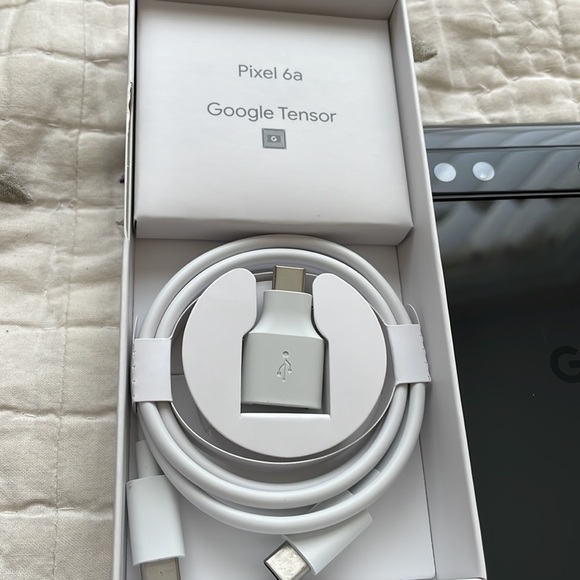 Google Pixel 6a Black 128gb - Picture 5 of 8